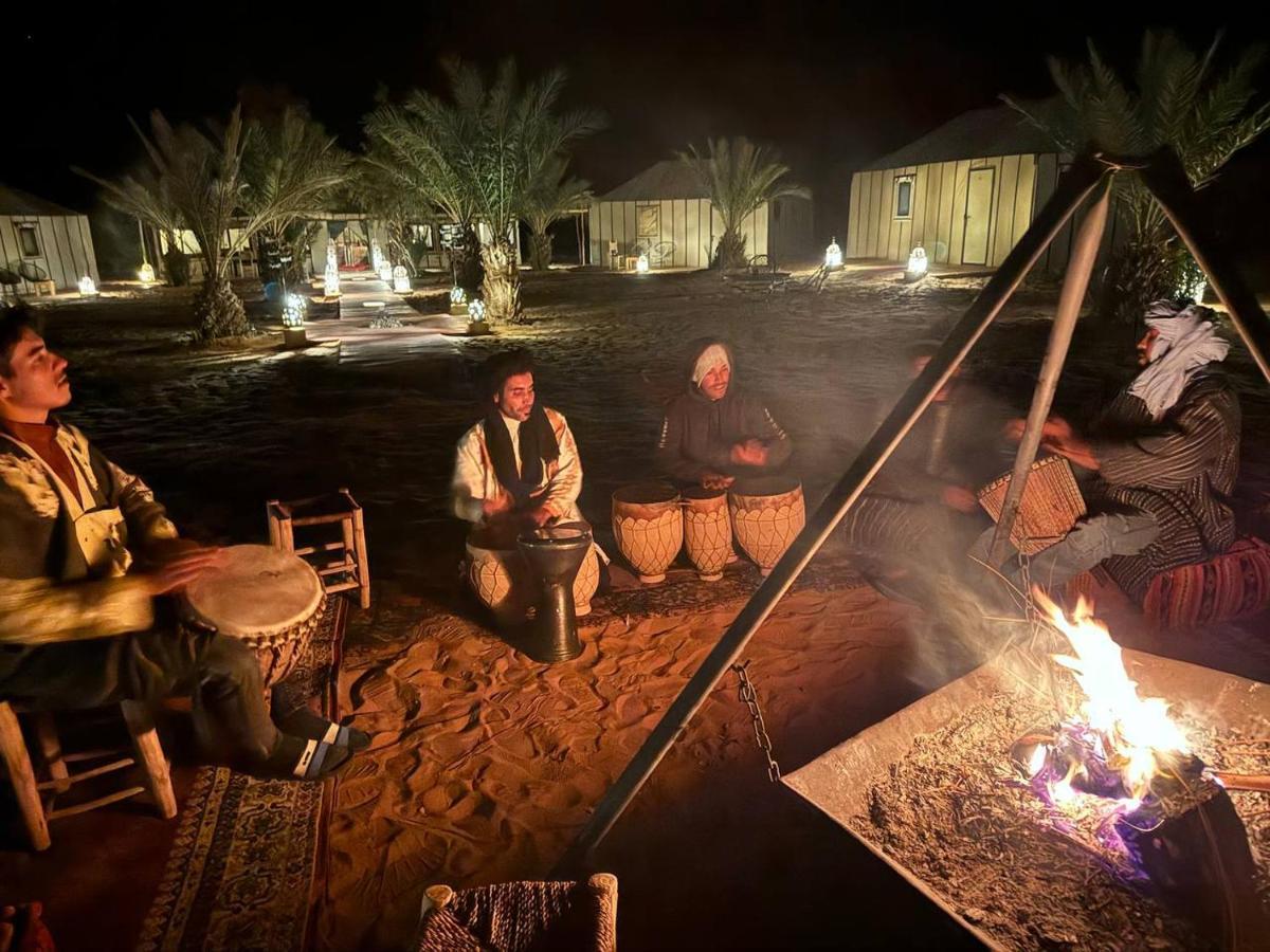 Sahara Dunes Luxury Camp Merzouga Zewnętrze zdjęcie