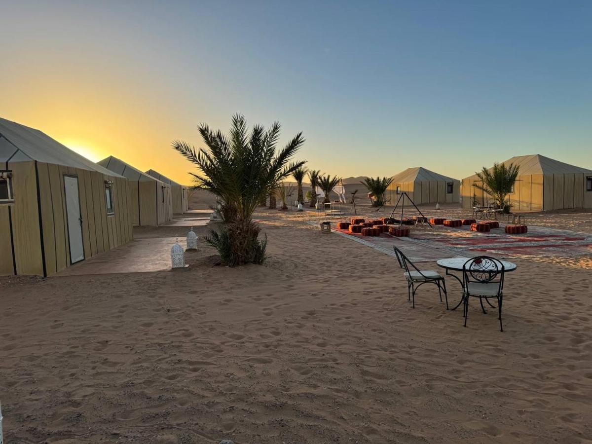 Sahara Dunes Luxury Camp Merzouga Zewnętrze zdjęcie